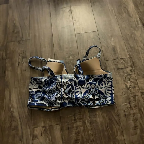 Cacique Swim Tops - Picture 2 of 2